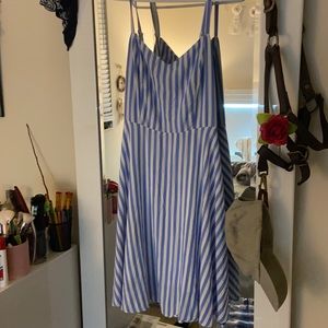 Cute flowy summer dress